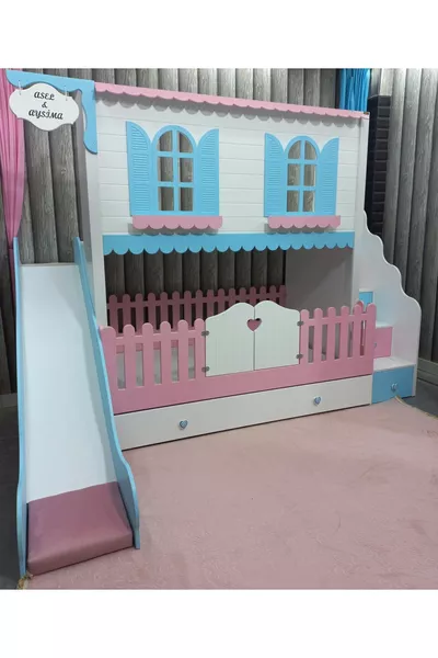 سرير بطابقين للأطفال بألعاب منزلقة في ألاجاتي