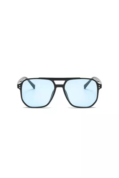 نظارة شمسية كلاسيكية داكنة وعتيقة