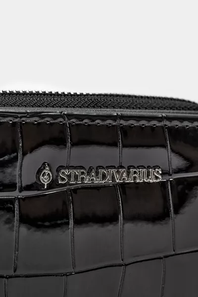 محفظة مستطيلة