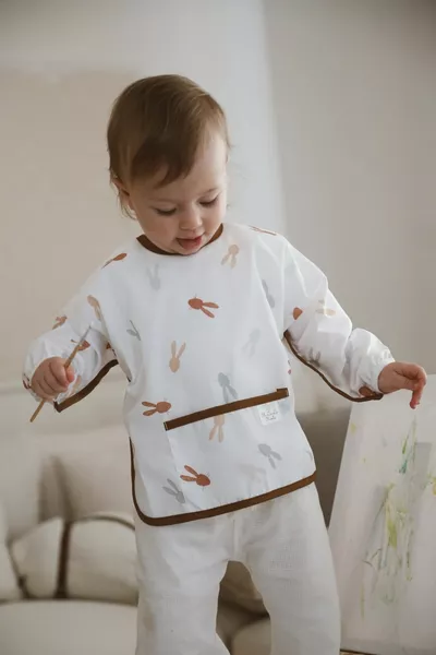 مئزر نشاط بأكمام طويلة مقاوم للسوائل (أرنب)