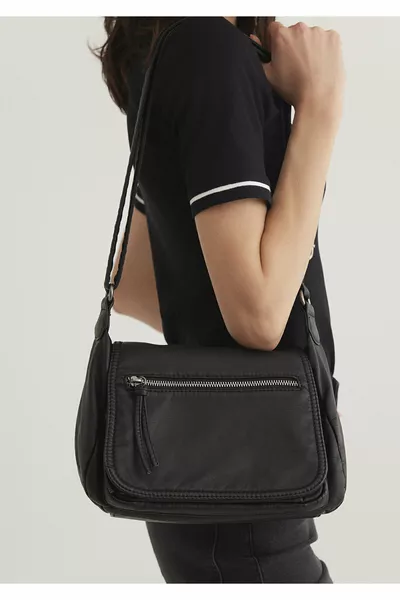 Siyah Çapraz Çanta 