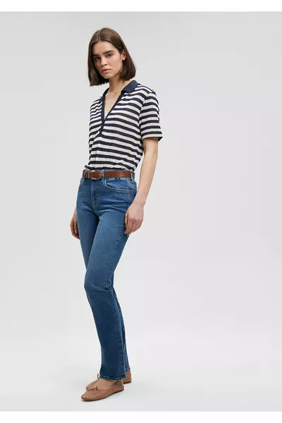 كندرا كاجوال خمر نيلي سي جينز 