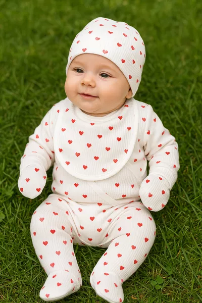 Red Heart Pattern -Piece Newborn Hospital Discharge Set – % Cotton