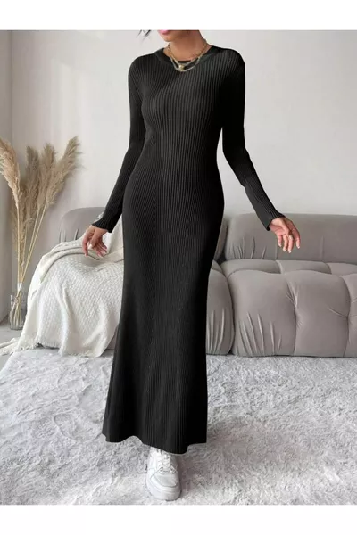 فستان تريكو أنيق مخطط