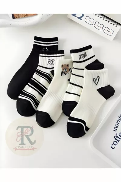 Dames 5 Paar Cartoon Gestreepte Letterprint Korte Enkel Sokken met Hartpatroon Zwart-Wit