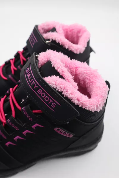 حذاء شتوي صوفي وردي مقاوم للبرد للأطفال