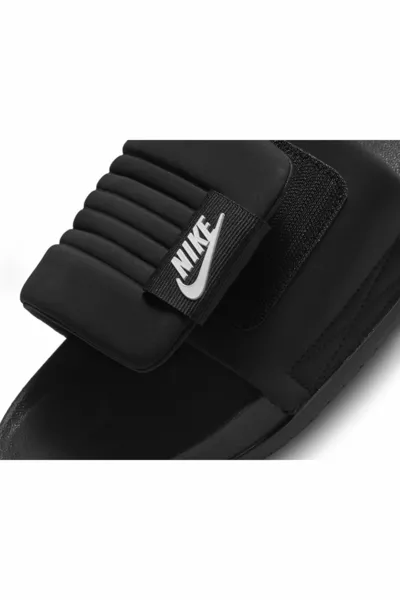 Джапанки Offcourt Adjust в черно, подходящи за ежедневно ползване