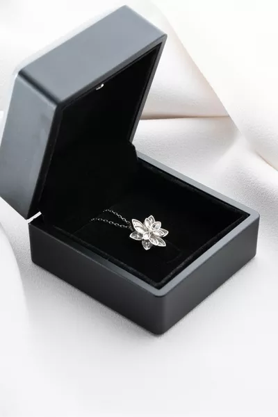  Sterling Silver White Lotus Flower Necklace in Lighted Box
