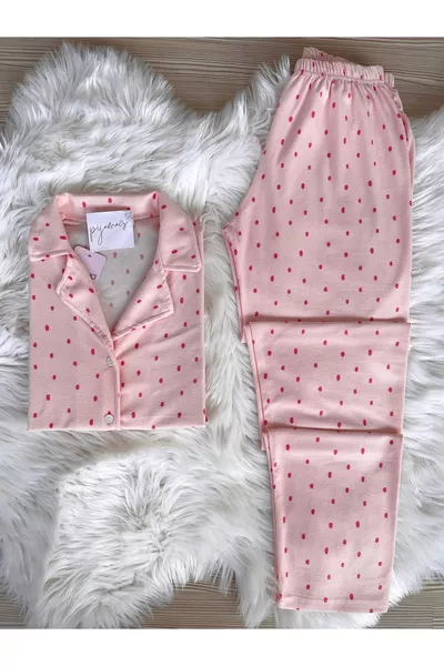 Pigiama completo a maniche lunghe con colletto in camicia in camoscio rosa a pois