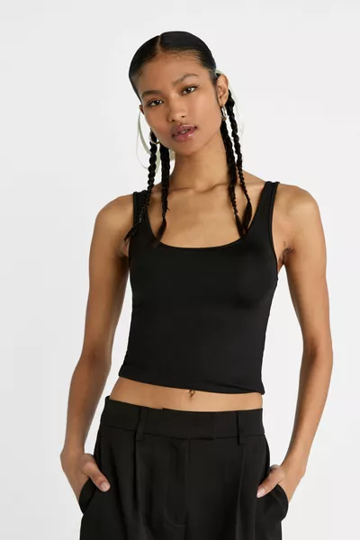 قميص تي شيرت من البولياميد