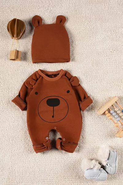 Tutina per bambini con cappello e volto sorridente