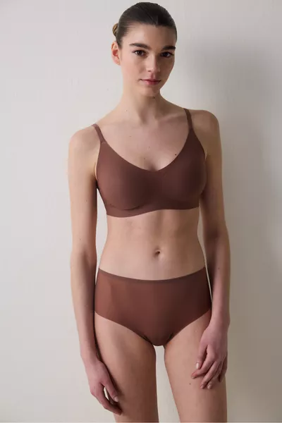 Zerogram - Ribbed Light Invisible Brown Bra