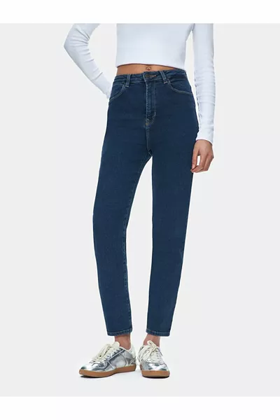 Dores Slim Mom Jean Pants