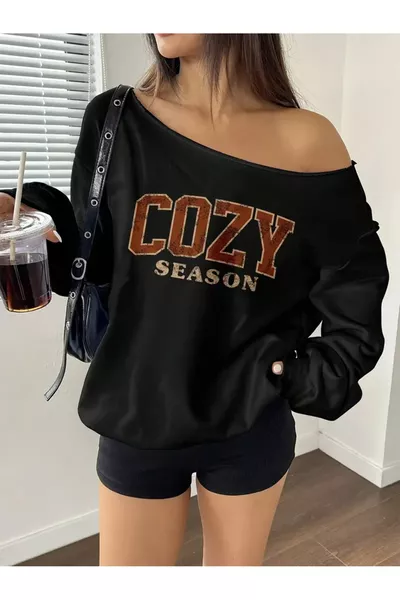 سويت شيرت نسائي بياقة قارب بطبعة مريحة