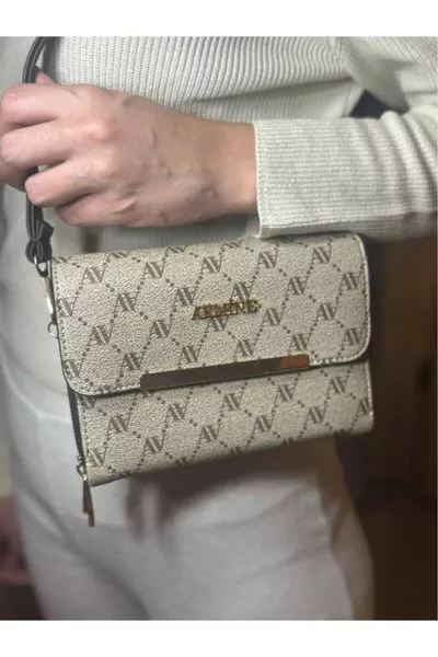 حقيبة يد وكتف نسائية بنقشة الفيزون وحزام متقاطع 