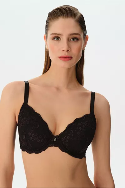 Дамски черен сутиен Linda с дантела без подплънка
