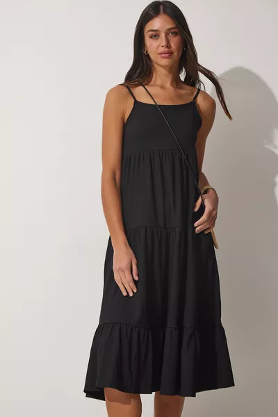 Abito estivo da donna in maglia con volant e spalline nere 