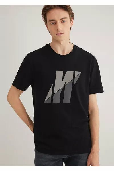 Pro Logo Printed Black T-Shirt Regular Fit / Standard Cut 