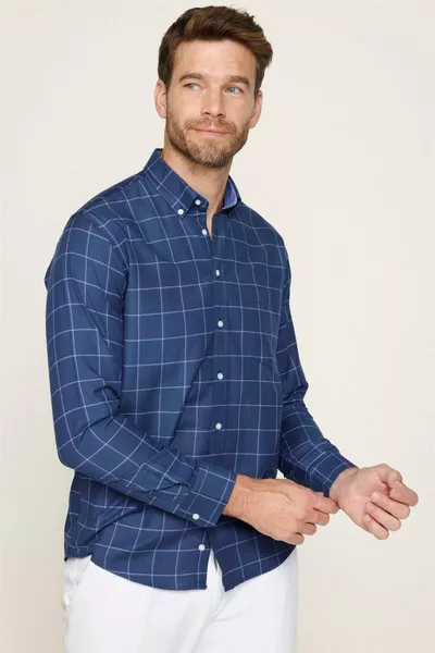 Men's Regular Fit Classic Cut Button-Down Collar Small Check Cotton Navy Shirt