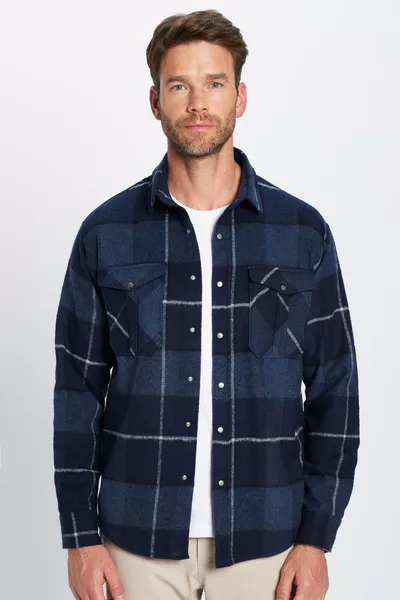 Men's Relaxed Fit Comfortable Lumberjack Double Pocket Buttoned Plaid Winter Shirt