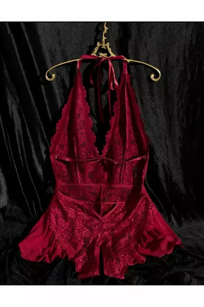 Women's Black and White Lace-Embroidered Nightgown with Leg Slit