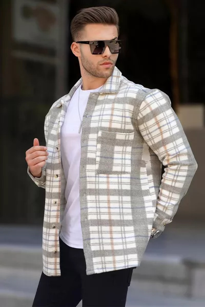 قميص رجالي منقوش بألوان كريمي 