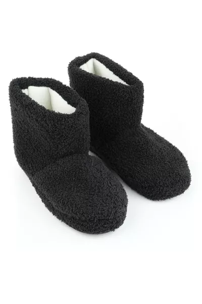 حذاء نسائي من الصوف للمنزل لفصل الشتاء