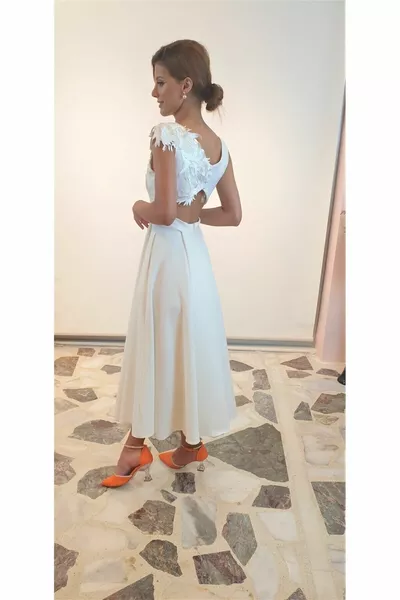 Design Guipure Detailed White Midi Wedding & After Party & Graduation Dress