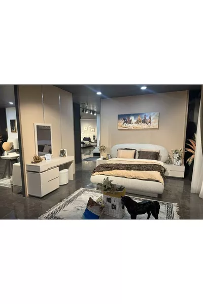 طقم غرفة نوم أكرا 8 أبواب