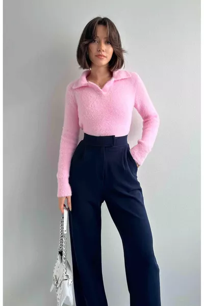 كنزة بحياكة مع ياقة بولو من SAKAL