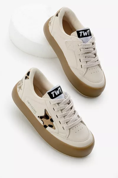 Kinder Unisex Beige Luipaard Thermo Zool Sneakers met Sterdetail, Veters en Klittenband