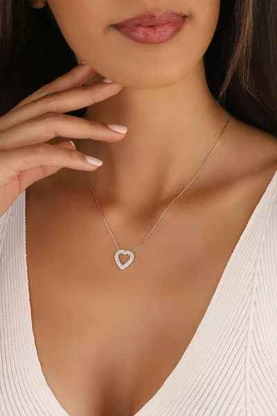 Zircon Stone Heart Model Sterling Silver Necklace