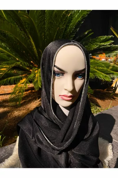 شال سهرة ساتان مزين بأحجار براقة للمحجبات