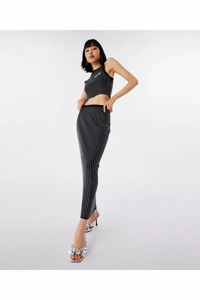 تنورة مطبوعة الإصلاح العاجل