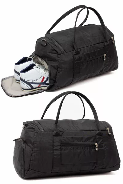Black Crinkle Fabric Shoes Compartment  Front Pocket Waterproof Shoulder Strap Sports and Travel Bag