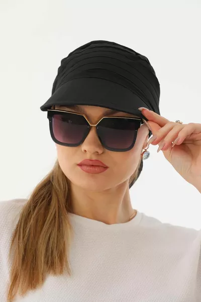 قبعة باندانا سوداء بسقف سفاري