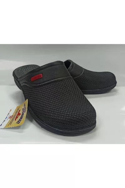 شبشب أرضية مبللة مغلق (بلاستيك مضاد للانزلاق)