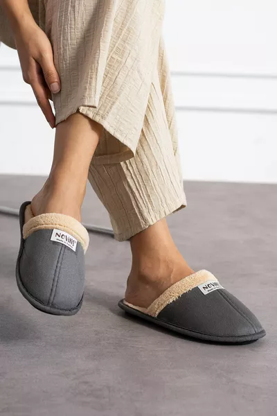 Унисекс пухкави домашни чехли с мека подметка и топла подплата за дома и градината