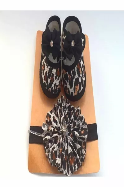 Bilgetrend Леопардов принт Бебешки Ботуши И Бандана Комплект С Камъни Бебешки Обувки Комплект Бандана 