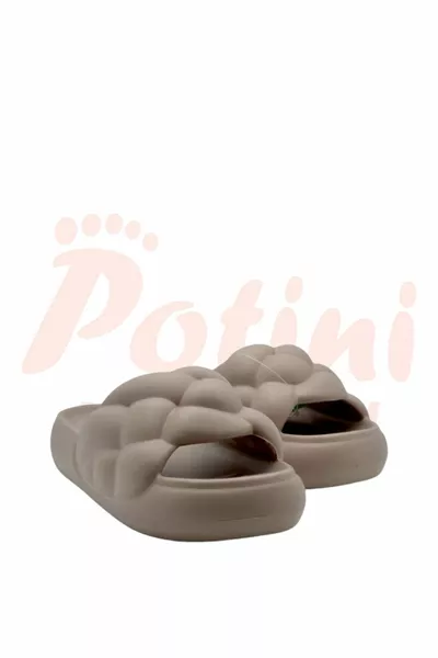 Плетени удобни чехли за плаж с морски басейн