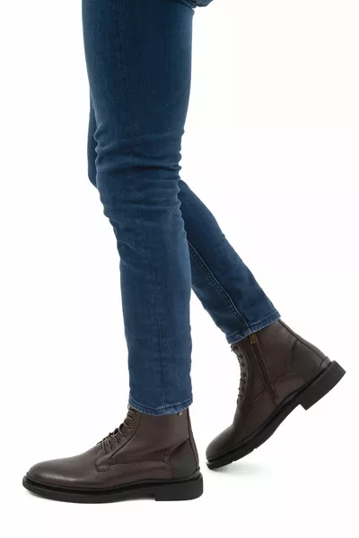 جلد طبيعي   أحذية Erk /