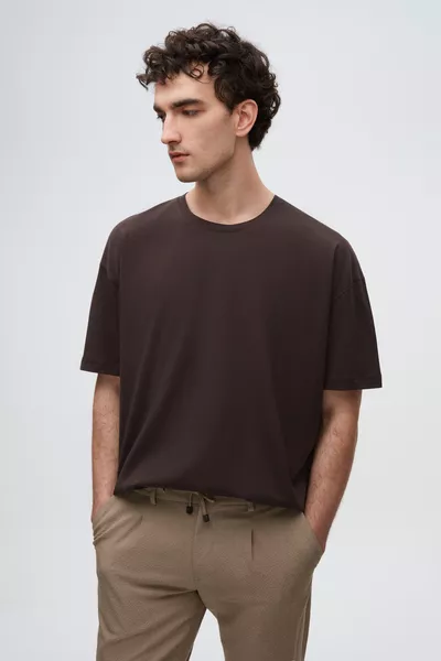 Ds Damat Свободна кафява тениска с обло деколте от % памук