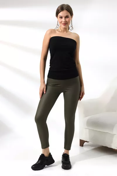 قميص داخلي مرن من القطن بدون حمالات  أسود