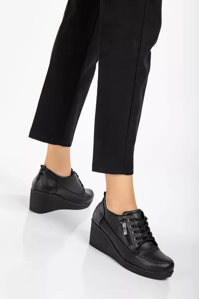 Женские мягкие каблуки Черная молния Шнуровка Кожа