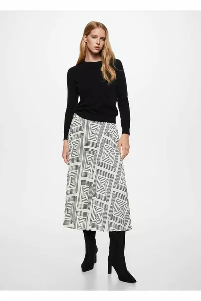 Плисирана пола с геометрични шарки