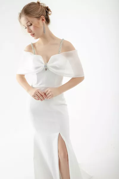 المرأة حزام الحجر الأبيض طويل حورية البحر مساء اللباس