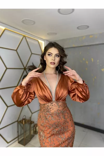 Hazal Abito da sera piastrella con pietra collo