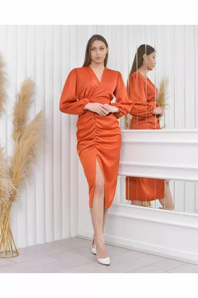 شق قلم رصاص الساتان اللباس