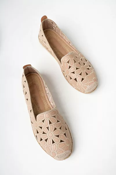 سابين – إسبادريل يومي للسيدات (يوصى بمقاس المقاس المناسب) 