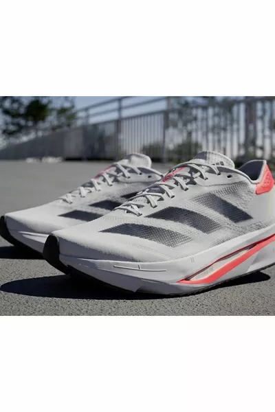 أديزيرو – حذاء الجري للرجال  M  أبيض